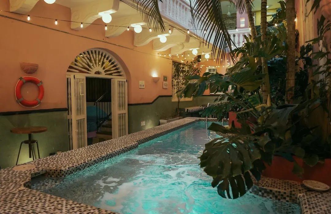 Casa Movida Hostel-1
