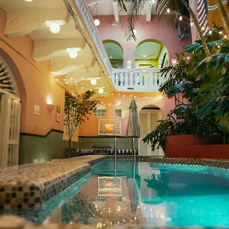 Casa Movida Hostel-2